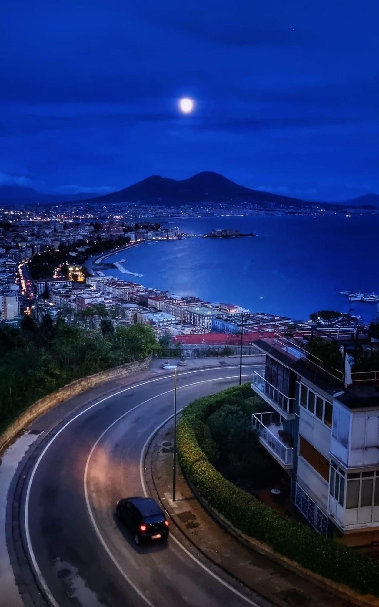 Holiday Home Un Posto Solare Naples Exterior photo